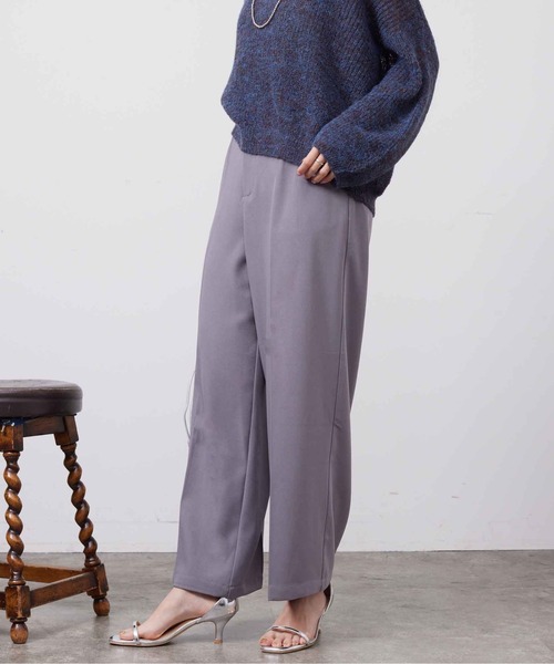 Chez toi（シェトワ）の「センタープレススラックスパンツ（スラックス・レディース・ブラック/グレー/ベージュ・FREE）」の11枚目の写真