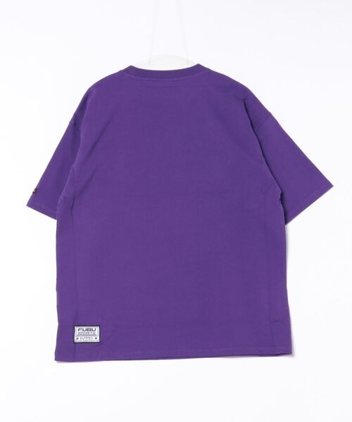 FUBU( フブ)の「【FUBU 】College Tee/フロントロゴ/半袖Tシャツ/メンズ/フブ(Tシャツ/カットソー・メンズ・ブラック/パープル/ホワイト/グリーン・M/L/XL)」の5枚目の写真