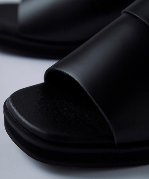 CIASENSE(シアセンス)の「+5.8㎝ ハイソール スクエア メタルヒールサンダル/+5.8cm high square metal heel sandals(サンダル・メンズ・ブラック・40/38/44/42)」の12枚目の写真