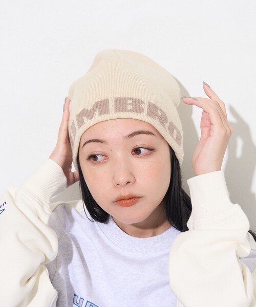 FREAK'S STORE（フリークスストア）の「UMBRO × FREAK'S STORE/アンブロ 別注 UMBROビーニー（ニットキャップ/ビーニー・レディース・サックスブルー/ブラック/オフホワイト/ネイビー/パープル/ブラウン・ONE SIZE）」の12枚目の写真