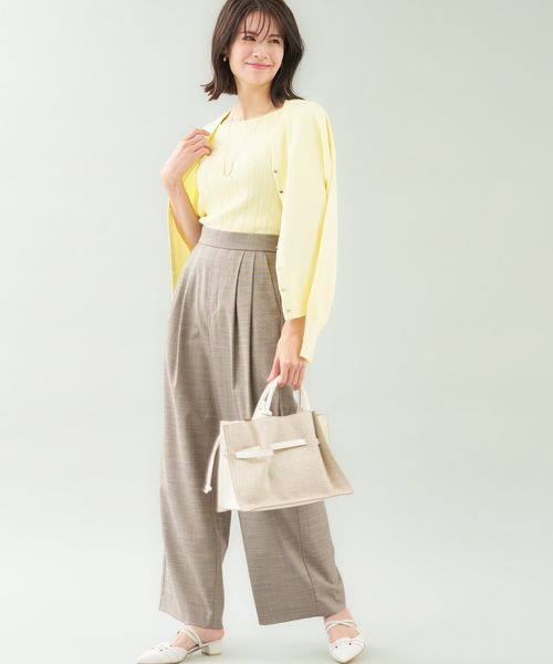 abahouse mavie（アバハウスマヴィ）の「麻タッチキーネック2WAYカーデ（カーディガン/ボレロ・レディース・チャコールグレー/イエロー/ホワイト・フリー）」の14枚目の写真