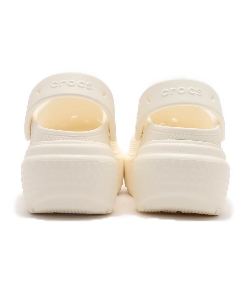 crocs（クロックス）の「crocs Stomp Clog / クロックス ストンプ クロッグ（サンダル・レディース・ホワイト・26.0cm/25.0cm/24.0cm/23.0cm/22.0cm/30.0cm/29.0cm/28.0cm/27.0cm）」の6枚目の写真
