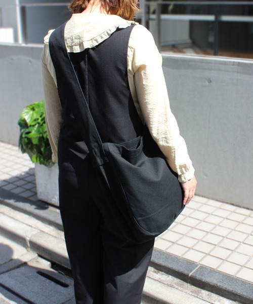 United Athle（ユナイテッドアスレ）の「【UNITED ATHLE】ユナイテッドアスレ ヘヴィーキャンバス ニュースペーパーバック 1522（ショルダーバッグ・レディース・ブラック/ナチュラル・FREE）」の9枚目の写真