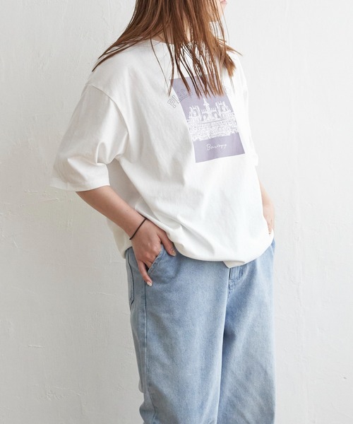 LBC(エルビーシー)の「スーベニアプリントビッグTシャツ(Tシャツ/カットソー・レディース・ホワイト/チャコールグレー/ベージュ/ブルー・M/L)」の9枚目の写真