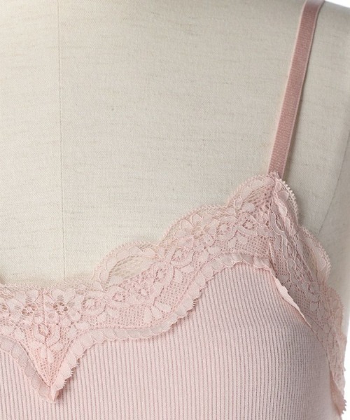 F i.n.t（フィント）の「パット付きレース使いキャミソール/F&A（キャミソール・レディース・ライトグレー/ライトピンク/アイボリー・FREE）」の6枚目の写真