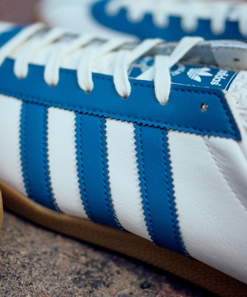 adidas（アディダス）の「LONDON IG6208（スニーカー）」 - WEAR