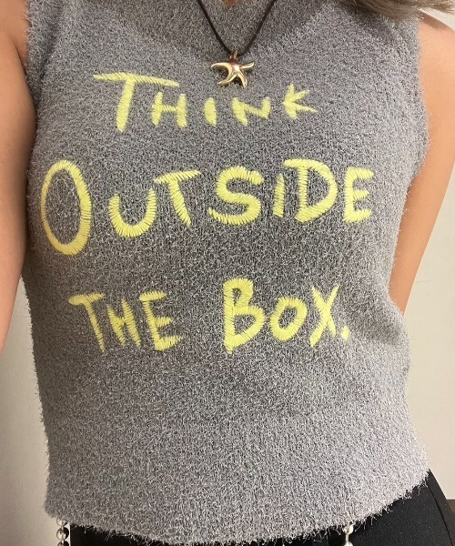 JEANASIS(ジーナシス)の「【ZOZO限定】ロゴ刺繍ノースリーブニット/119113(ベスト・レディース・アイボリー/ブラック/オレンジ/グレー・FREE)」の21枚目の写真