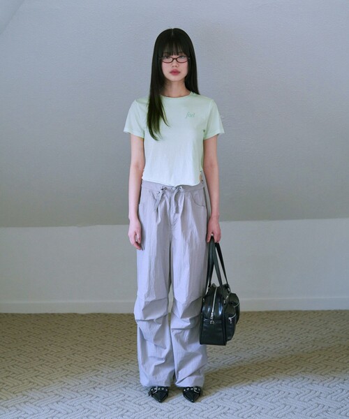 FREAK'S STORE(フリークスストア)の「FAD/エフエーディー 【限定展開】CROP T-SHIRTS/ クロップTシャツ(Tシャツ/カットソー・レディース・グレー/チャコールグレー/ホワイト/ブルーグリーン・MEDIUM/SMALL)」の15枚目の写真