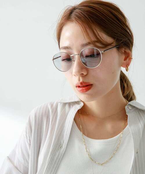 URBAN RESEARCH Sonny Label（アーバンリサーチサニーレーベル）の「スリムフレームカラーサングラス（サングラス・レディース・グレー/ブラウン・ONE）」の3枚目の写真