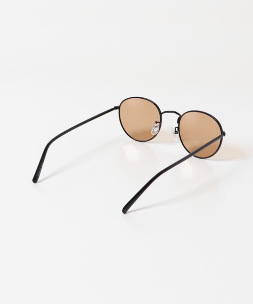 URBAN RESEARCH Sonny Label（アーバンリサーチサニーレーベル）の「スリムフレームカラーサングラス（サングラス・レディース・グレー/ブラウン・ONE）」の10枚目の写真