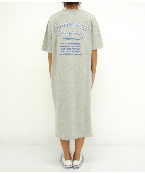 anap mimpi（アナップミンピ）の「メッセージ デニム 刺繍 コットン マキシ ロング Tシャツ ワンピ（ワンピース・レディース・グレー/アイボリー/ブラック・FREE）」の9枚目の写真