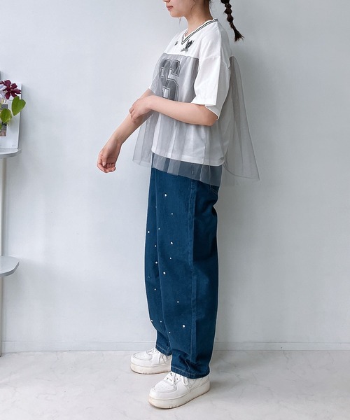 AS KNOW AS plus(アズノゥアズプラス)の「◎チュールドッキング オーバーサイズゲームシャツ(Tシャツ/カットソー・レディース・オフホワイト/サックスブルー/ブラック・FREE)」の22枚目の写真