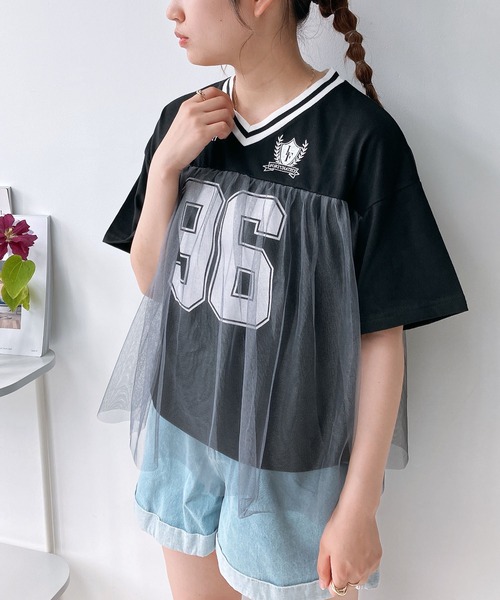 AS KNOW AS plus(アズノゥアズプラス)の「◎チュールドッキング オーバーサイズゲームシャツ(Tシャツ/カットソー・レディース・オフホワイト/サックスブルー/ブラック・FREE)」の21枚目の写真