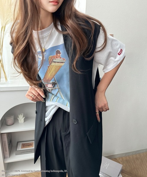 classicalelf(クラシカルエルフ)の「『THE SATURDAY EVENING POST』×クラシカルエルフ 別注グラフィックTシャツ【Boy on High Dive】(Tシャツ/カットソー・レディース・チャコール/ホワイト・MEDIUM/LARGE/X-LARGE/SMALL)」の7枚目の写真