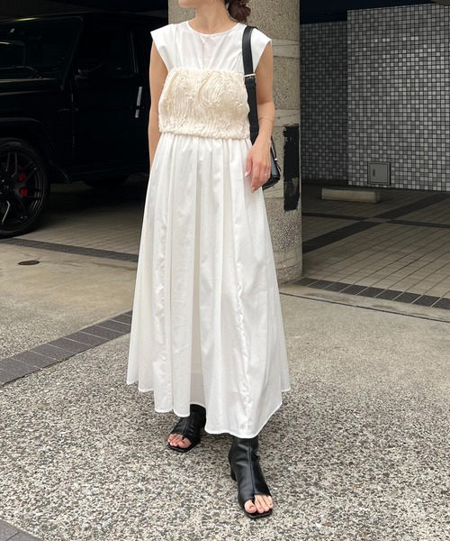 CAPRICIEUX LE'MAGE(カプリシューレマージュ)の「ラインレースビスチェ(その他トップス・レディース・ホワイト系その他・FREE)」の3枚目の写真