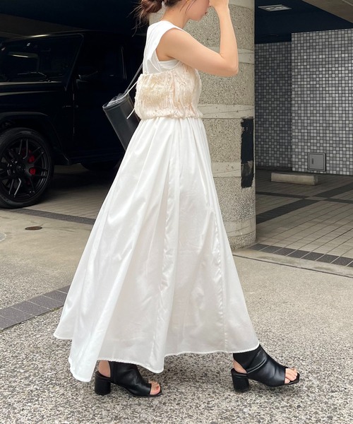 CAPRICIEUX LE'MAGE(カプリシューレマージュ)の「ラインレースビスチェ(その他トップス・レディース・ホワイト系その他・FREE)」の4枚目の写真