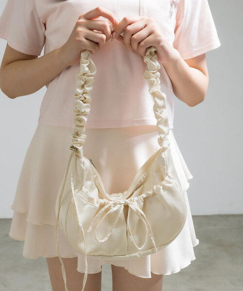 OLIVE des OLIVE（オリーブデオリーブ）の「ドロストホーボーバッグ（ショルダーバッグ・レディース・ライトグレー/ピンク/ブラック/アイボリー・FREE）」の9枚目の写真