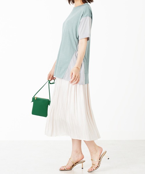 BELLUNA PLUS(ベルーナ)の「サイドリボン切替デザインプルオーバー(Tシャツ/カットソー・レディース・ブラック系/グリーン系/ネイビー系・X-LARGE/LARGE/MEDIUM)」の12枚目の写真
