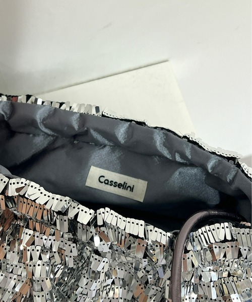 Olu.（オルドット）の「【Casselini】フリルスパンコールバッグ（ショルダーバッグ・レディース・グレー/ブラック/コーラル・FREE）」の18枚目の写真