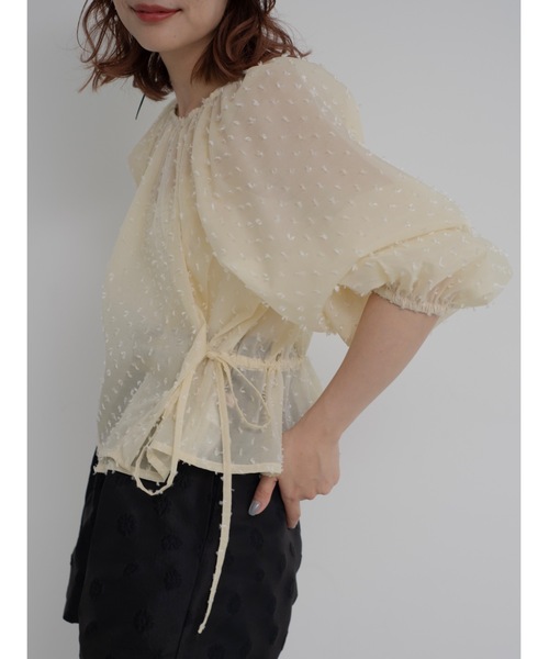JUMELLE（ジュメロ）の「sheer pin dot blouse（シャツ/ブラウス・レディース・ベージュ/ピンク・FREE）」の2枚目の写真