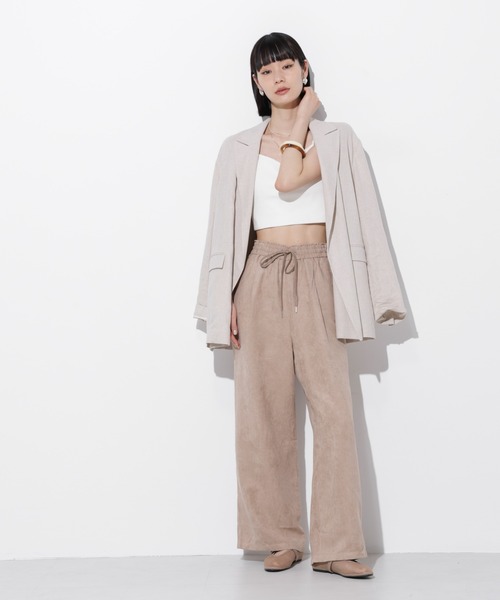 Apo(s)ture(アポスチャー)の「ARIA-004/フェイクスエードドロストワイトパンツ(その他パンツ・レディース・ベージュ/グリーン/グレー/ブラック・XS/S/M/L/XL)」の7枚目の写真