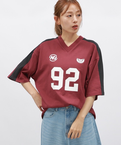 LAKOLE（ラコレ）の「アソートゲームプリントＴ / 142963（Tシャツ/カットソー・レディース・オフホワイト/ブラック/ボルドー・FREE）」の3枚目の写真