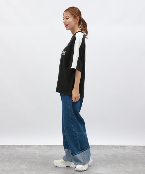 LAKOLE（ラコレ）の「アソートゲームプリントＴ / 142963（Tシャツ/カットソー・レディース・オフホワイト/ブラック/ボルドー・FREE）」の4枚目の写真