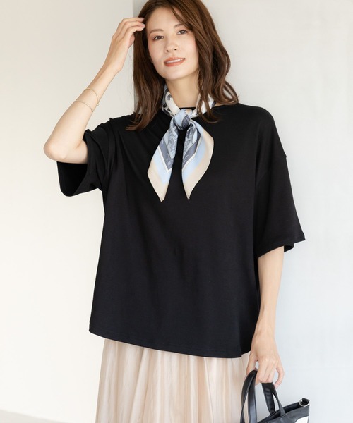 Elura（エルーラ）の「＜接触冷感＞ひやっとタッチベーシックTシャツ/138093（Tシャツ/カットソー・レディース・グリーン系その他/ブラック/グレー/ホワイト・MEDIUM/SMALL/LARGE）」の2枚目の写真