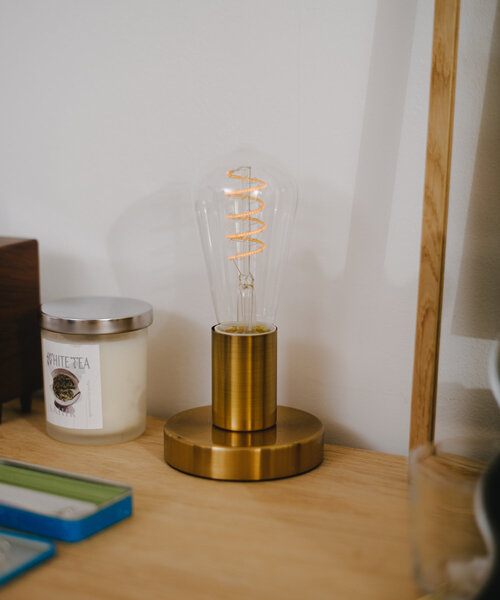 SAHIR（サヒール）の「【SAHIR サヒール】Desk light　デスクライト（照明・レディース・ゴールド/アンティークゴールド・0）」の4枚目の写真