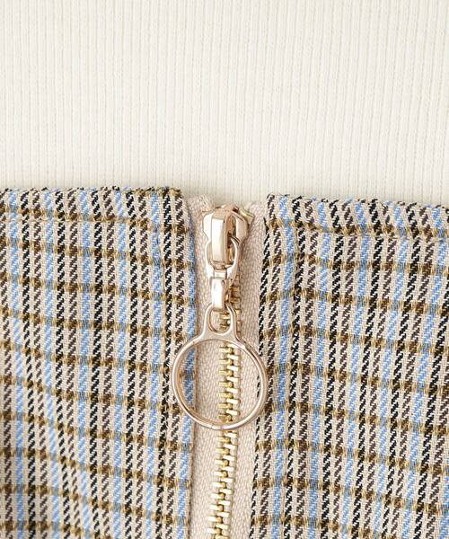 SHOO・LA・RUE(シューラルー)の「◆【110-140cm】フロントジップ使い チェックドッキングワンピース(ワンピース・キッズ・ブラック系1/モスグリーン系1/サックスブルー系1・12/13/14/11)」の10枚目の写真