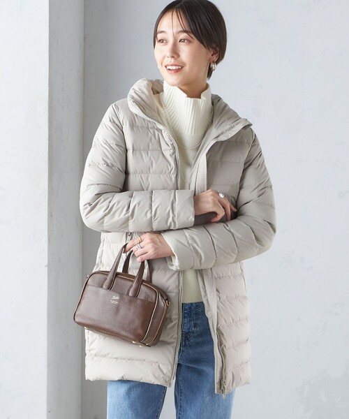 Pyrenex（ピレネックス）の「【SHIPS別注】PYRENEX: SPOUTNIC LONG SOFT（ダウンジャケット/コート・レディース・ベージュ/ブラック・36/38/40）」の17枚目の写真