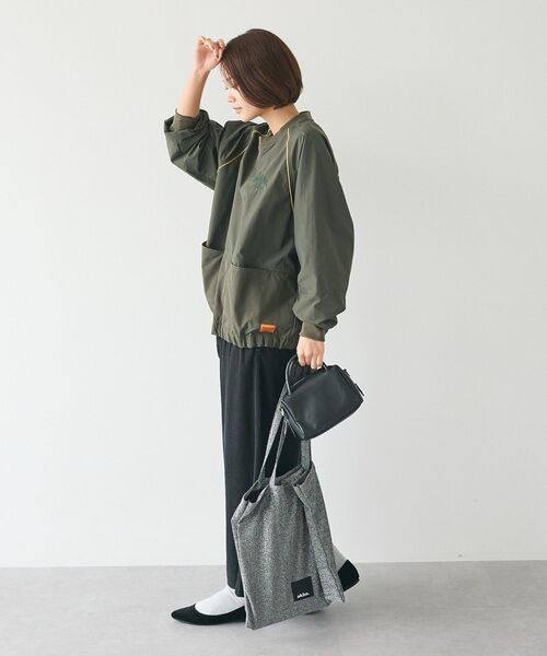 CRAFT STANDARD BOUTIQUE(クラフトスタンダードブティック)の「【ユニセックス】URANIWA CAMPERS/ マイティープルオーバー(Tシャツ/カットソー・レディース・ライトグレー/ブラック/カーキ/ライトブラウン・M/L/XL)」の14枚目の写真