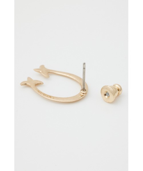 LAGUA GEM（ラグアジェム）の「FLOW CROSS ピアス（ピアス（両耳用）・レディース・ゴールド/シルバー・FREE）」の5枚目の写真