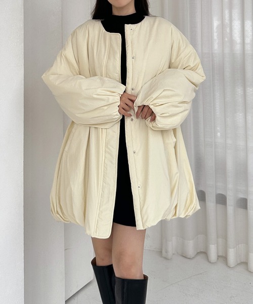 Louere（ルエレ）の「中綿ノーカラーバルーンコート（ノーカラーコート・レディース・ブラック/アイボリー/ブラウン・MEDIUM/SMALL/X-LARGE/LARGE）」の11枚目の写真