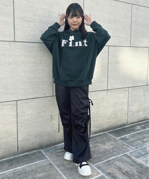 F i.n.t（フィント）の「フラワーFi.n.t発泡プリントパーカー/fint（パーカー・レディース・グリーン/アイボリー・FREE）」の6枚目の写真