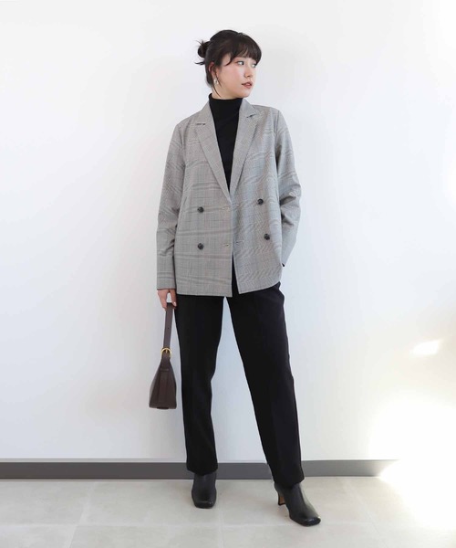 Jines(ジネス)の「ピンタックテーパードパンツ(その他パンツ・レディース・ベージュ/ホワイト/ブラック・38)」の5枚目の写真