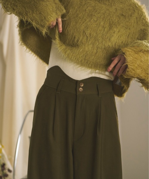 loin nuit（ロワンニュイ）の「asymmetry tuck wide pants