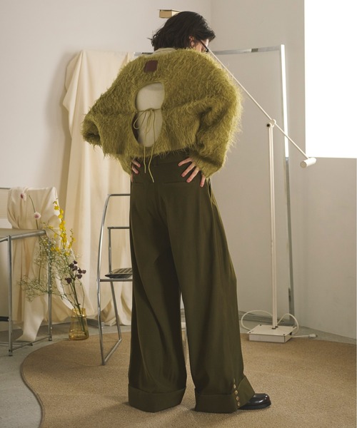 loin nuit（ロワンニュイ）の「asymmetry tuck wide pants