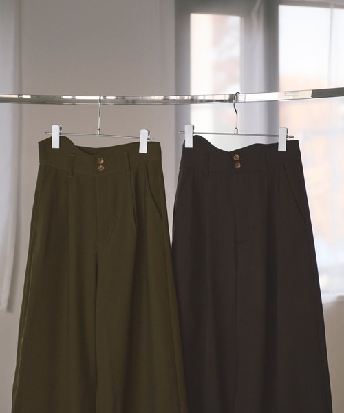asymmetry tuck wide pants / アシンメトリータックワイドパンツ