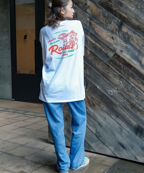 roial(ロイアル)の「DESIGN TEE/ROIAL(ロイアル)無地ワンポイント タコスバックプリント 半袖シャツ(Tシャツ/カットソー・メンズ・チャコールグレー/ホワイト・LARGE)」の4枚目の写真