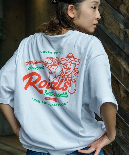 roial(ロイアル)の「DESIGN TEE/ROIAL(ロイアル)無地ワンポイント タコスバックプリント 半袖シャツ(Tシャツ/カットソー・メンズ・チャコールグレー/ホワイト・LARGE)」の9枚目の写真