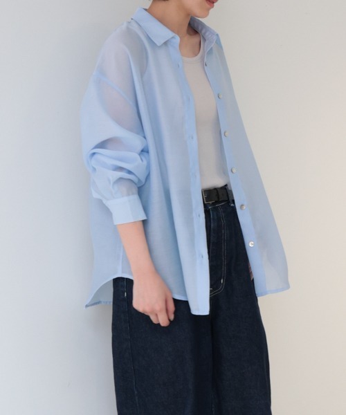 MidiUmi（ミディウミ）の「ビックシアーシャツ（シャツ/ブラウス・レディース・オフホワイト/グリーン・FREE）」の18枚目の写真