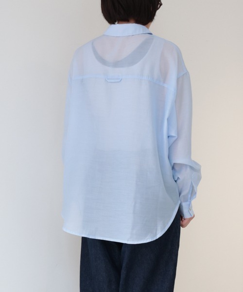 MidiUmi（ミディウミ）の「ビックシアーシャツ（シャツ/ブラウス・レディース・オフホワイト/グリーン・FREE）」の13枚目の写真