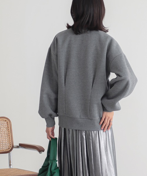 n'OrLABEL(ノアールレーベル)の「裏起毛裾タックプルオーバー(スウェット・レディース・イエロー/グリーン/オートミール/チャコールグレー/ブラック・2/1)」の20枚目の写真