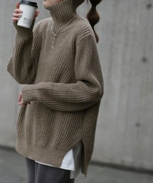 着ぶくれしにくいタートルニット