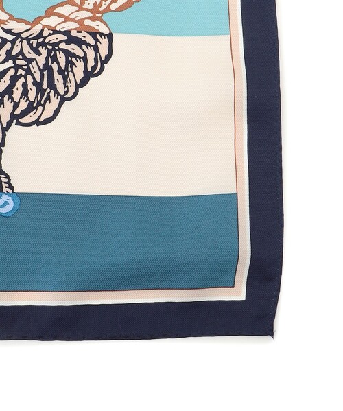 23区(ニジュウサンク)の「スクエア シルク スカーフ(バンダナ/スカーフ・レディース・ブルー系5/オレンジ系5・F)」の16枚目の写真