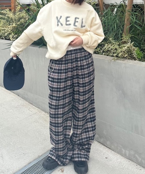 nemne store（ネンネストア）の「アソート裏起毛スウェット（スウェット・レディース・オートミール/ネイビー/イエロー/ライトブルー/アイボリー/杢グレー・SMALL/MEDIUM）」の2枚目の写真