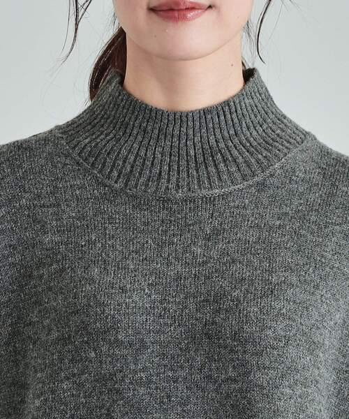 DRESKIP（ドレスキップ）の「◆ふわふわ柔らか ハイネック ロングニットワンピース（ワンピース・レディース・チャコールグレー/グリーン系/ベージュ・02/01/04/03）」の19枚目の写真