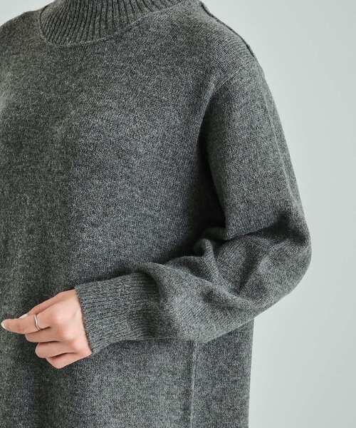 DRESKIP（ドレスキップ）の「◆ふわふわ柔らか ハイネック ロングニットワンピース（ワンピース・レディース・チャコールグレー/グリーン系/ベージュ・02/01/04/03）」の20枚目の写真