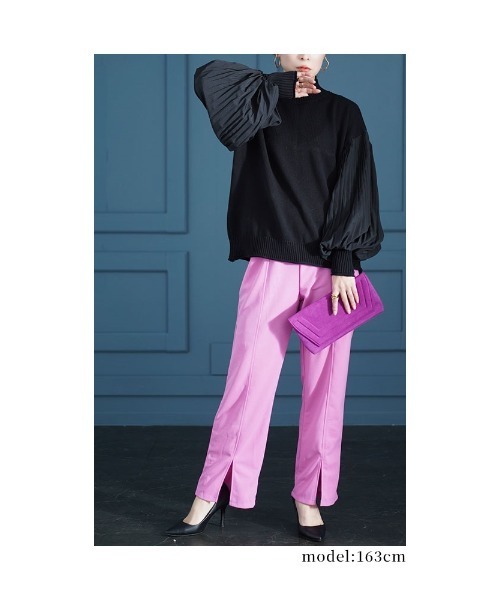 Sawa a la mode（サワアラモード）の「異素材プリーツ袖ハイネックニット（ニット/セーター・レディース・ブラック/カーキ・FREE）」の9枚目の写真